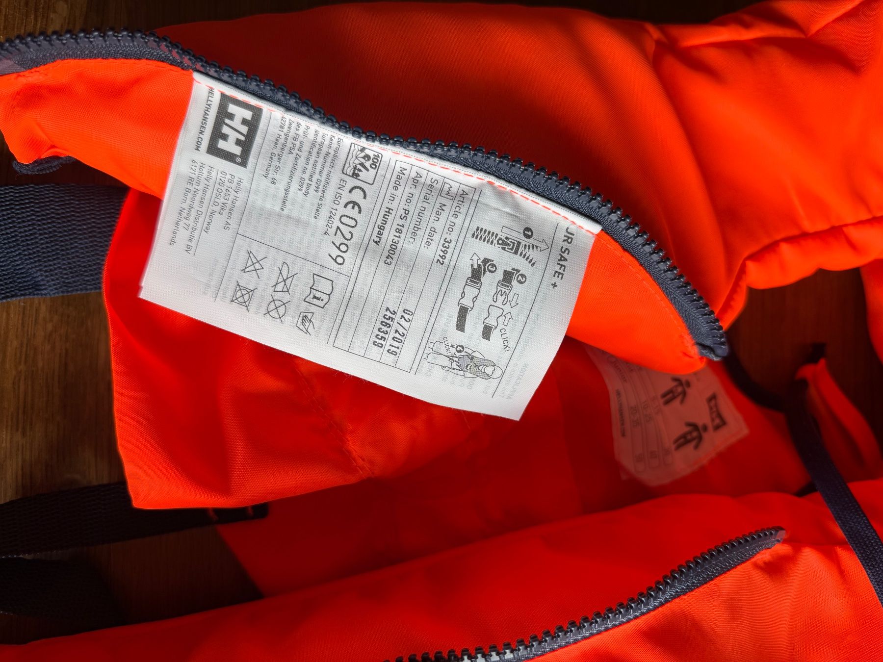 Helly Hansen Schwimmwesten: Schwimmweste Helly Hansen Junior 20 - 35 kg – Gebraucht aus Russikon von izumi2010 4