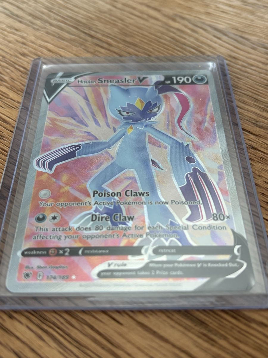 Pokémon Sammelbilder & Trading cards: Pokemon Sneasler V card – Gebraucht aus Aeschi SO von Fran1385