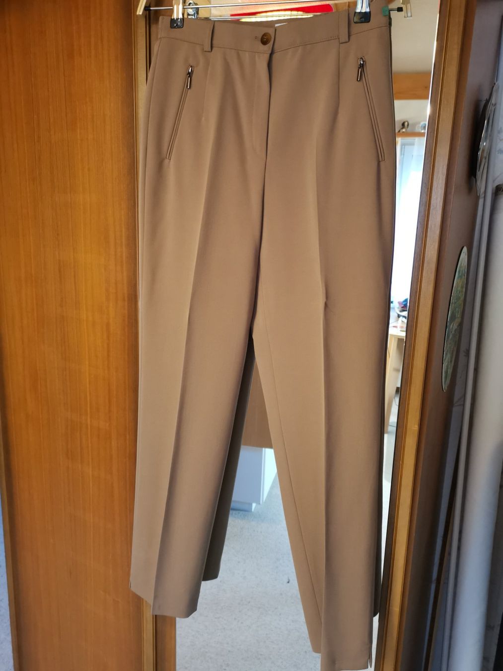 Hosen: Damenhose warmes braun, GARDEUR – Neu (gemäss Beschreibung) aus Seuzach von NaehdesignMirjam