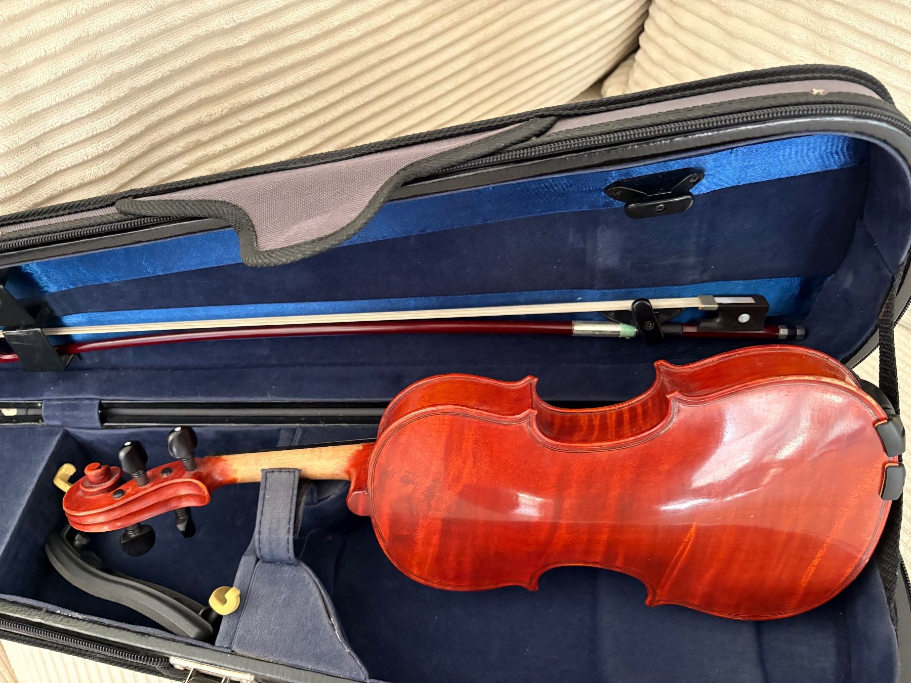 Musikinstrumente: 1/8 Geige / Violine – Gebraucht aus Belfaux von leron 1