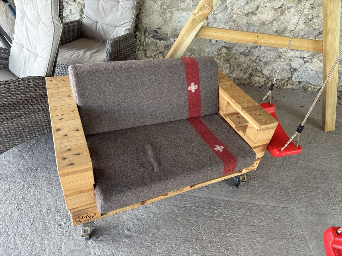 Sessel: Palettenlounge Sessel – Gebraucht aus Horgen von sivex 2