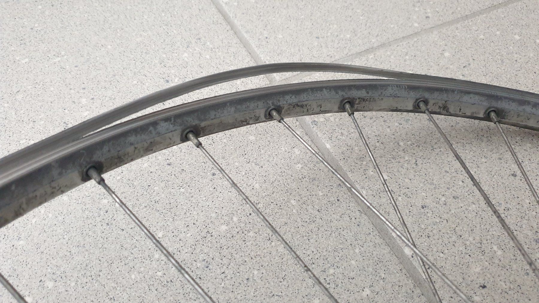 Pneus & Kompletträder: Velo Hinterrad – Defekt aus Stäfa von Supertramp73 2