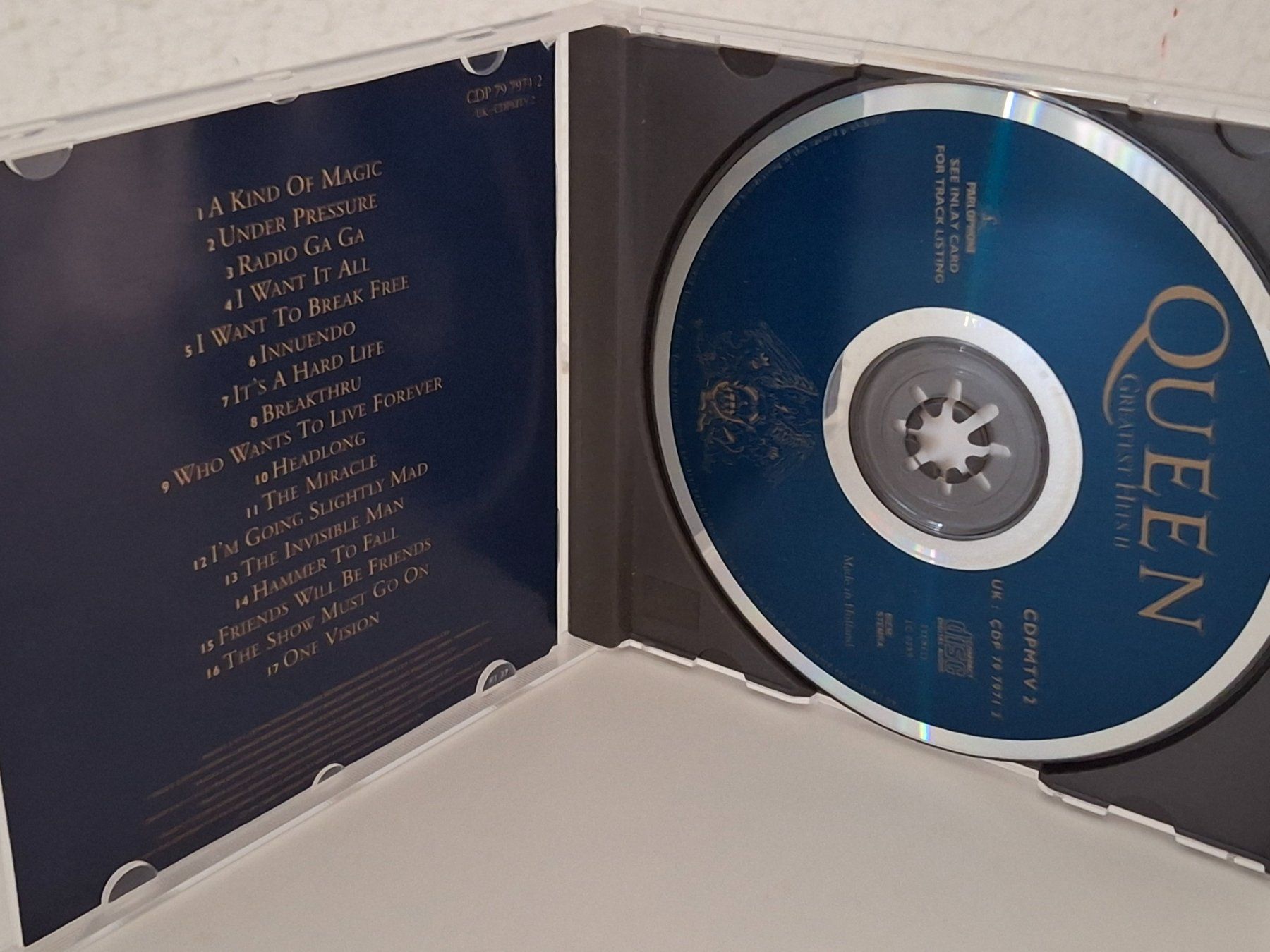 CDs: CD Queen - Greatest Hits II😎 – Gebraucht aus Aarberg von Jackup1 2