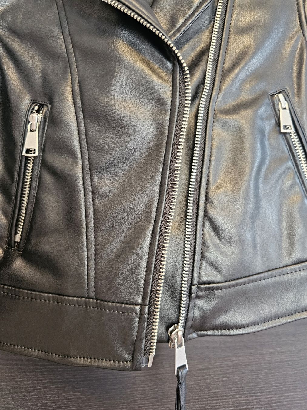 H&M Jacken & Mäntel: Coole H&M Lederjacke Mädchen Gr. 116 schwarz – Gebraucht aus Laufen von Taty007 3