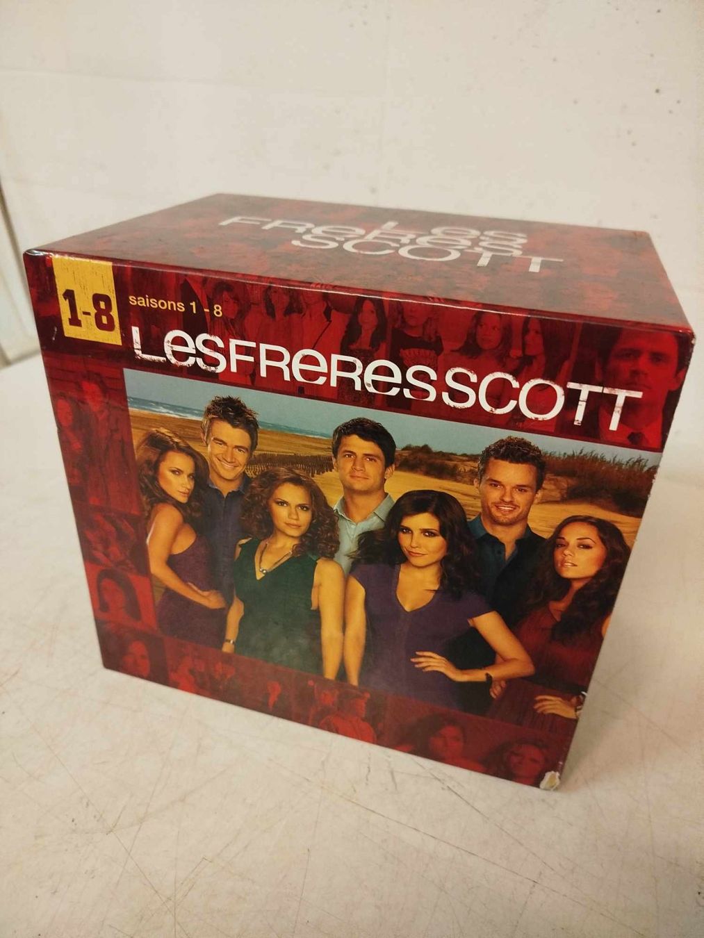 Tutti i DVDs: DVD -  Les Frères Scott – Usato da La Chaux-de-Fonds venduto da Emmaus2300CDF