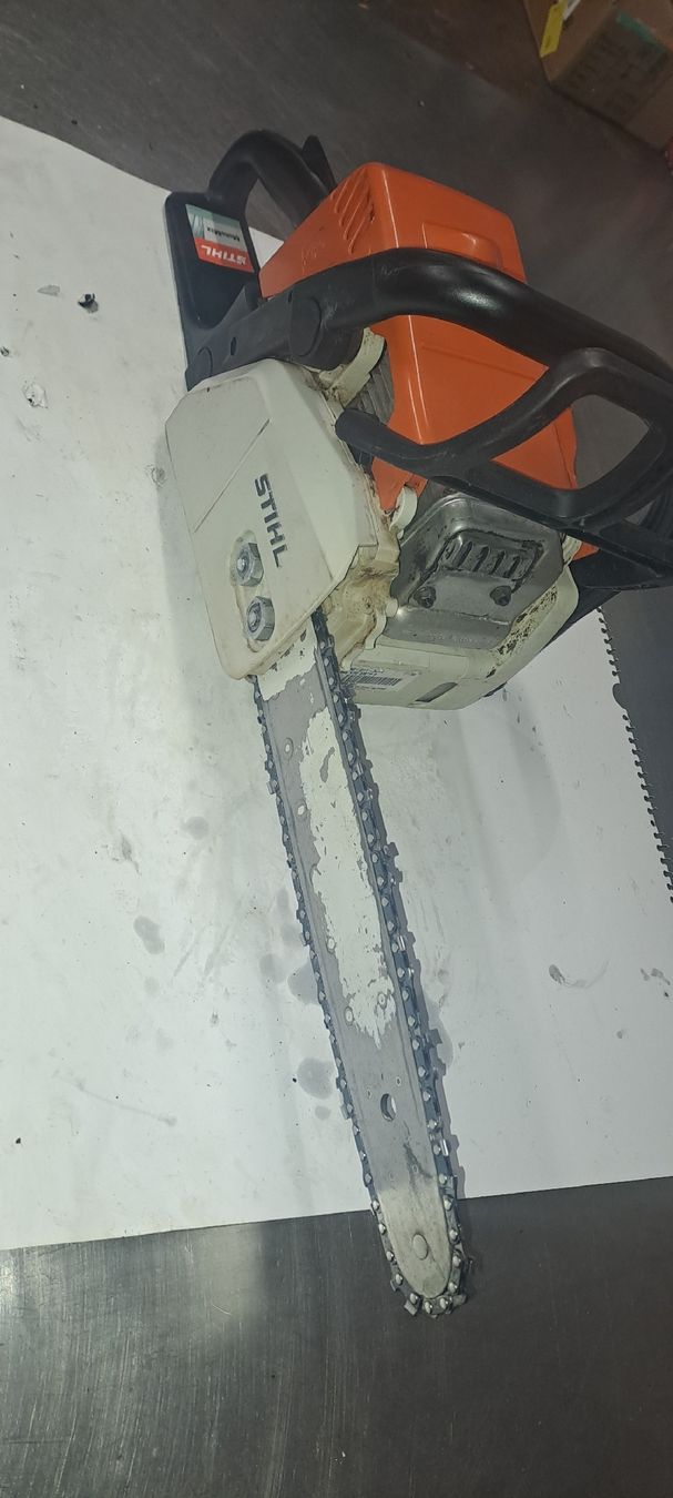 Stihl Seghe: Stihl MS170 Motorsäge, jg2018 – Usato da Bilten venduto da Zschweiz 1
