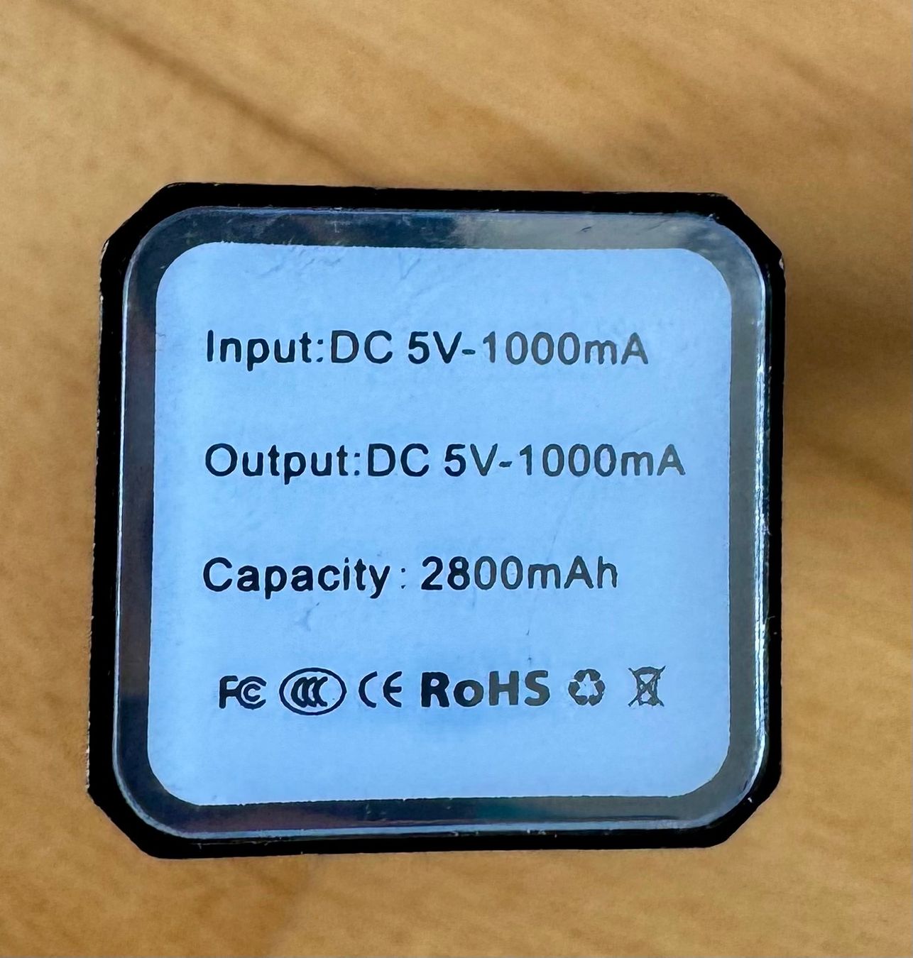 Batterie: Powerbank schwartz mit div. Prints – Usato da Pfäffikon SZ venduto da anshaV 3