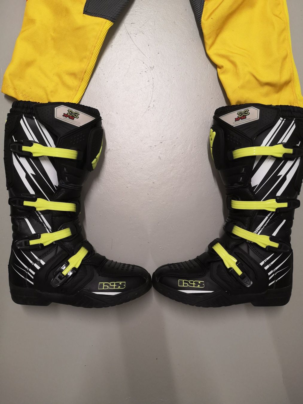 IXS Lotti di vestiti: Motocross Bekleidung – Usato da Doppleschwand venduto da gt1999 1