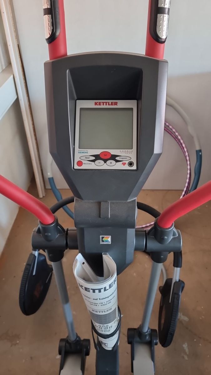 Kettler Vélos d'appartement: Kettler Crosstrainer CTR1 – D'occasion à Bannwil par Leezuz99 2