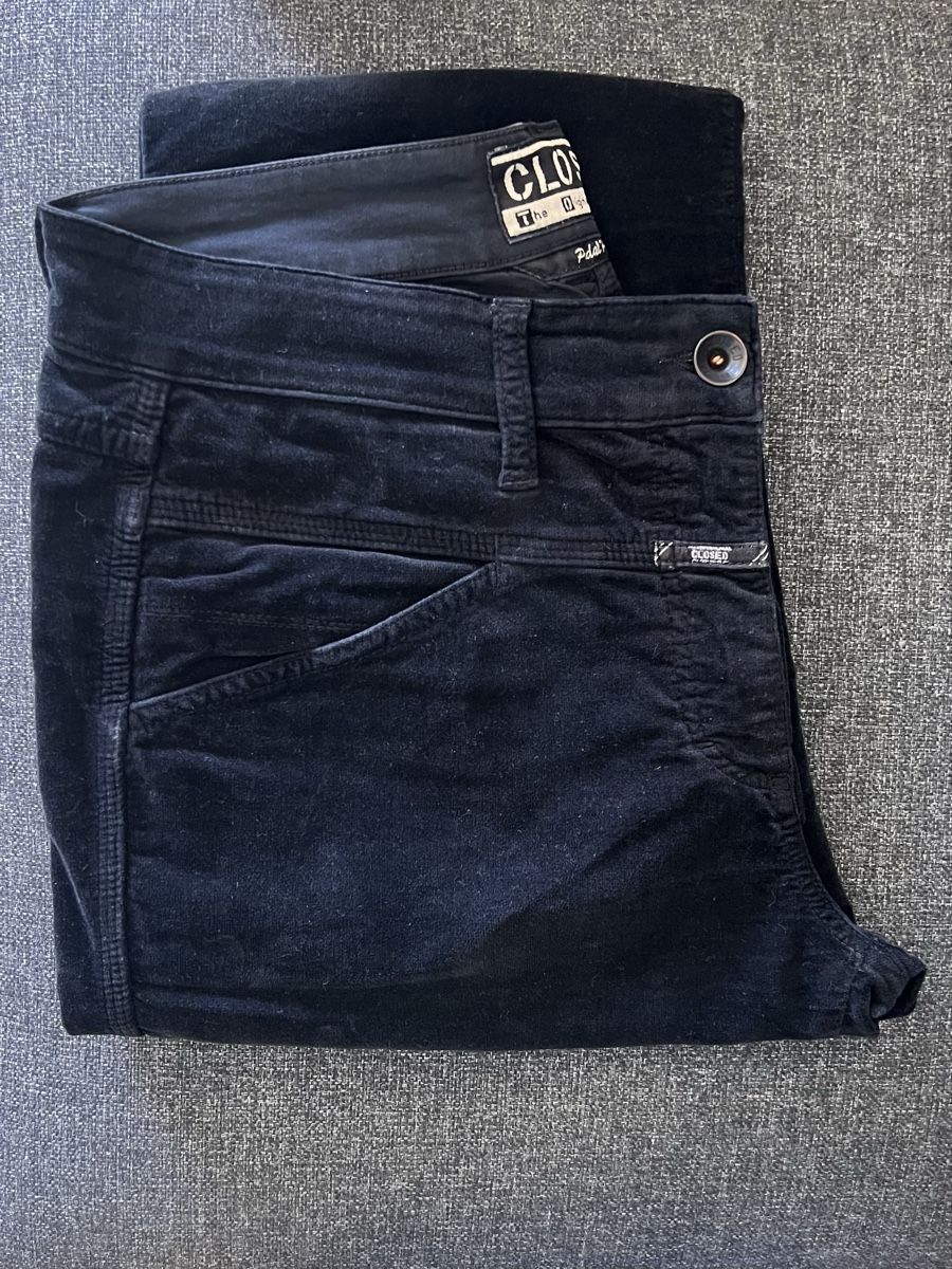 Closed Pantaloni: CLOSED Hose | Samthose | Grösse 40 (IT 46) - Schwarz – Usato da Zürich venduto da Ka-Scha