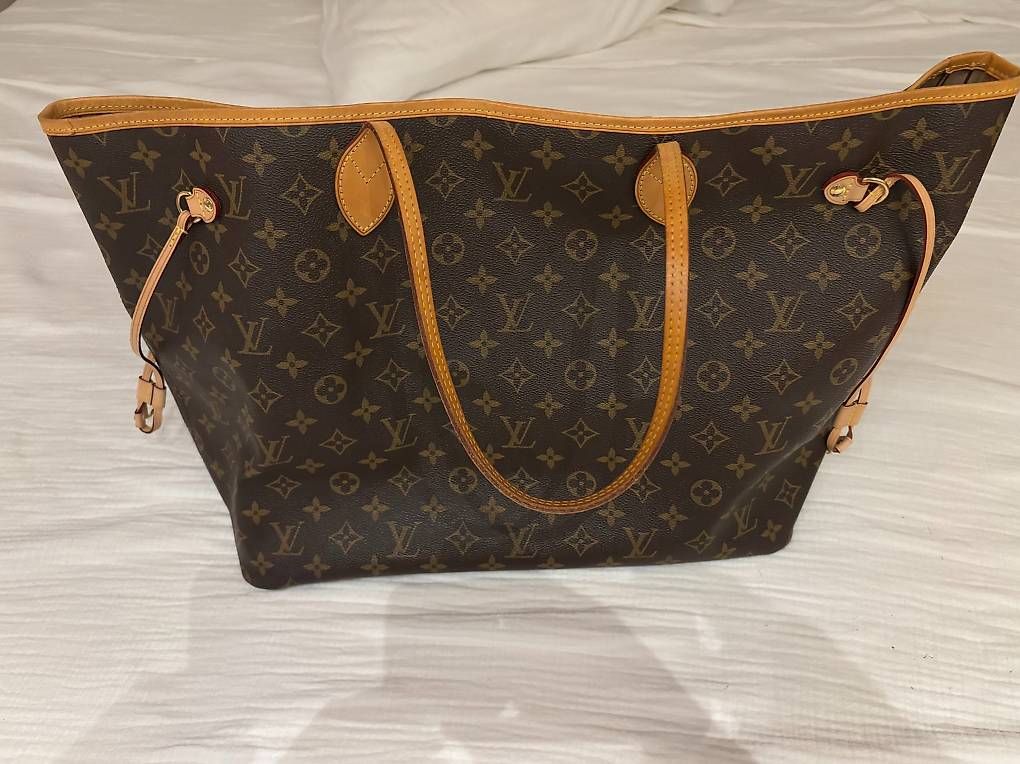 Borse da donna: Louis Vuitton Neverfull GM Monogram  excellent état – Usato da Cully venduto da Sorayahh 3