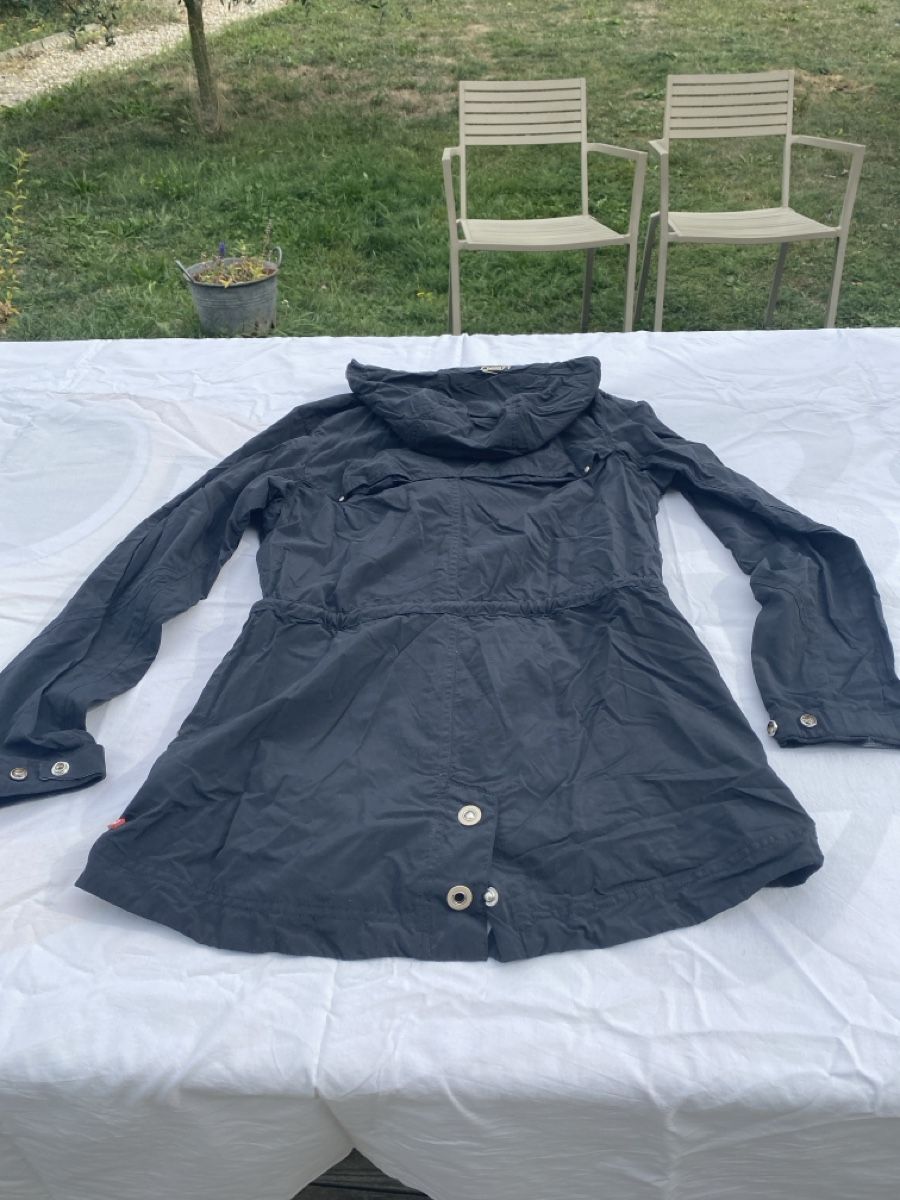 Giacche: Veste style parka légère – Usato da Lonay venduto da Ikoko 1