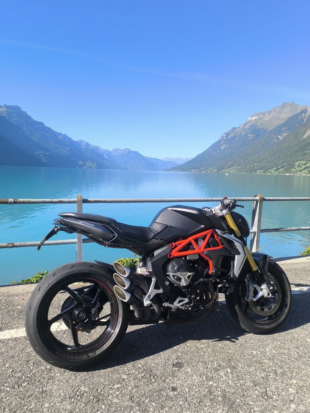 MV Agusta Strasse: MV Agusta Brutale 800 rr – Gebraucht aus Hittnau von and_l9y9