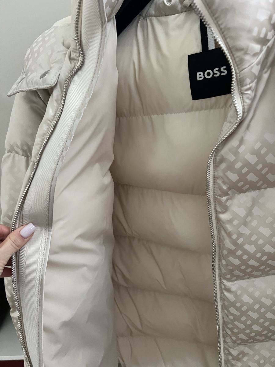 Hugo Boss Giacche: Neue BOSS Jacke – Nuovo (secondo la descrizione) da Rotkreuz venduto da car_9rt7 2