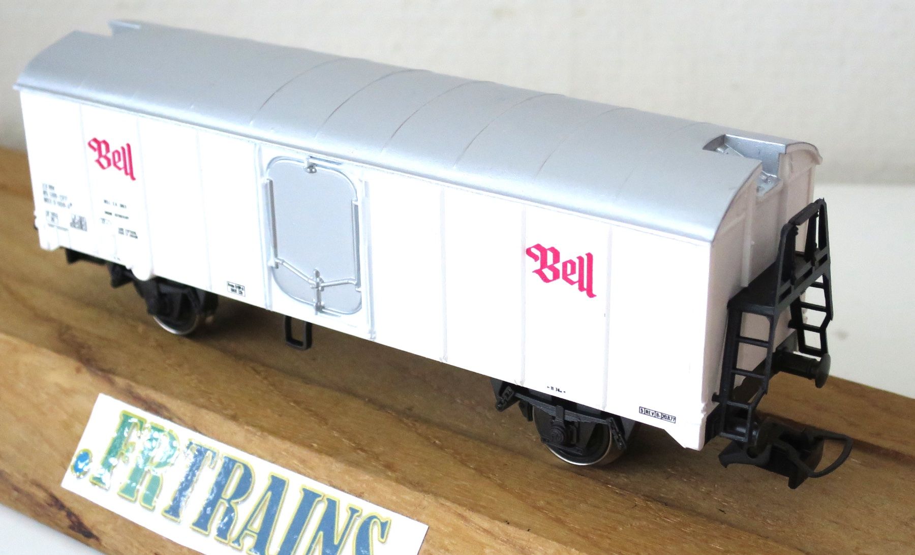 Rivarossi Modellini di ferrovie: RIVAROSSI 2432 SBB CFF FRIGO BELL – Usato da Gland venduto da FRtrains 6