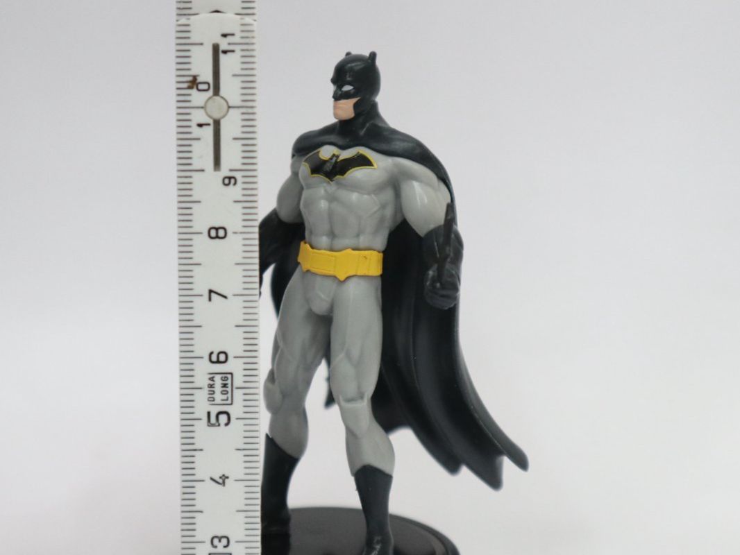 Figuren: DC Batman Figur mit Led Bat inkl. Batt. – Neu und originalverpackt aus Eschenbach SG von Astalavista 4