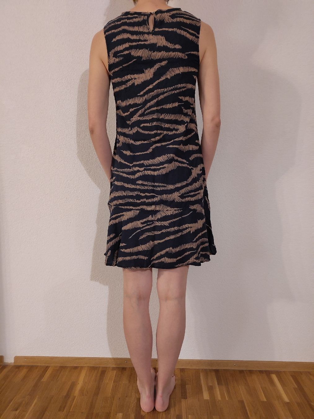 Kleider: Animalprint Kleid, Grösse S – Gebraucht aus Lenzburg von veloev 1