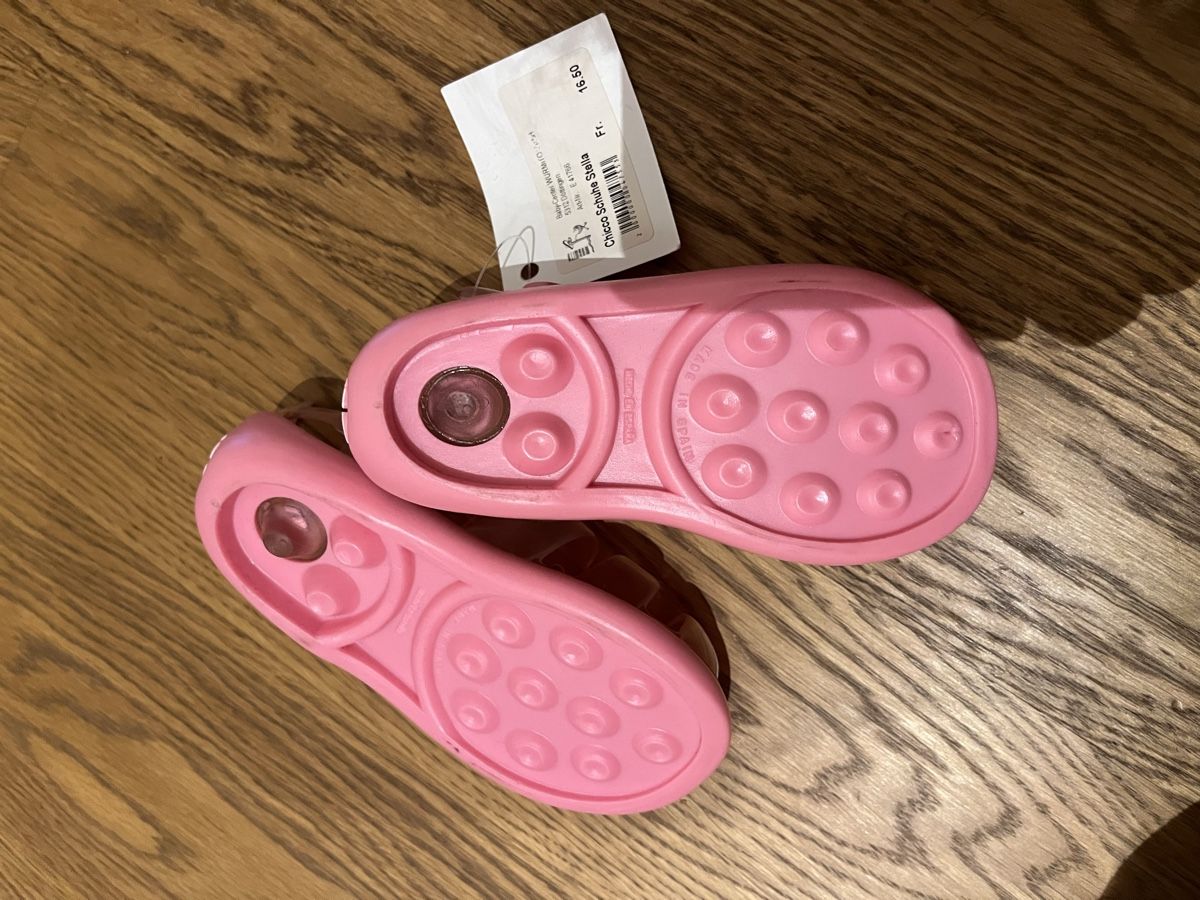 Chicco Scarpe per ragazze: Neue Chicco Kinder Sandalen pink 24 – Nuovo e nell'imballaggio originale da Zürich venduto da car_cr6w 2