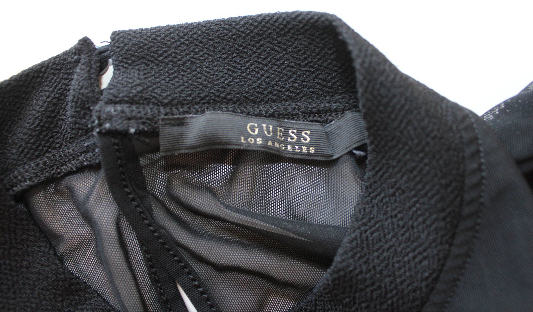 Guess T-shirt: T-shirt Guess t. L – Usato da Peseux venduto da Gilloss 4
