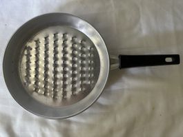 Späzlisieb MEWA Aluminium gebraucht Durchmesser  ca. 22 cm