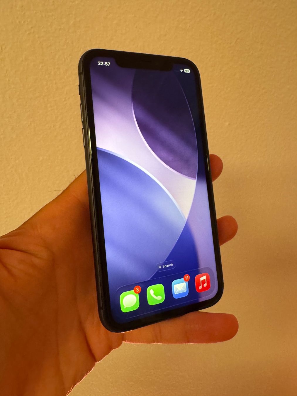 Apple Telefoni cellulari / Smartphones: iPhone 11, 128 GB, Schwarz – Usato da Solothurn venduto da schoenbaechler 2