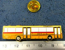 POSTAUTO BUS PTT SCHWEIZ FALTTÜREN PIN GEPRÄGT GOLDIG 5cm