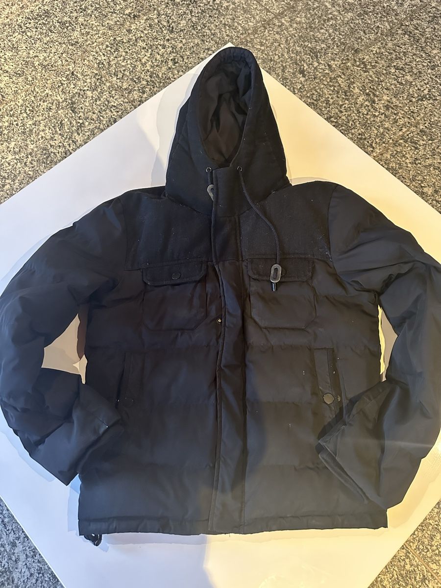 Giacche: Männer Celio Winterjacke, Grösse S, Herren – Usato da Flanthey venduto da ale_xandra 2