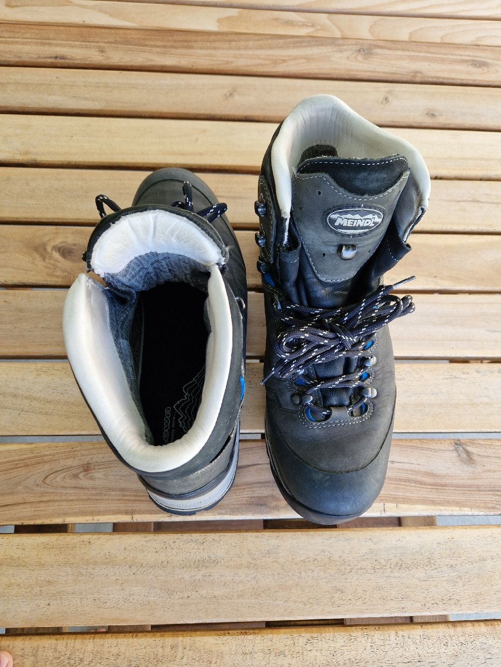 Meindl Scarpe da uomo: Meindl Bellavista MFS GTX 44 – Usato da Bözberg venduto da falcone03 1
