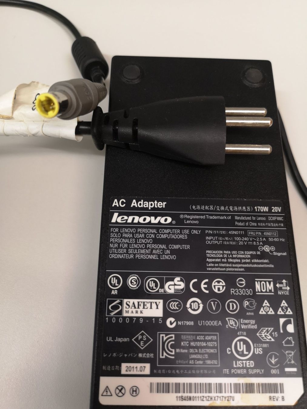 Lenovo Caricabatterie: Lenovo charger AC adapter – Usato da Renens VD venduto da kollar7