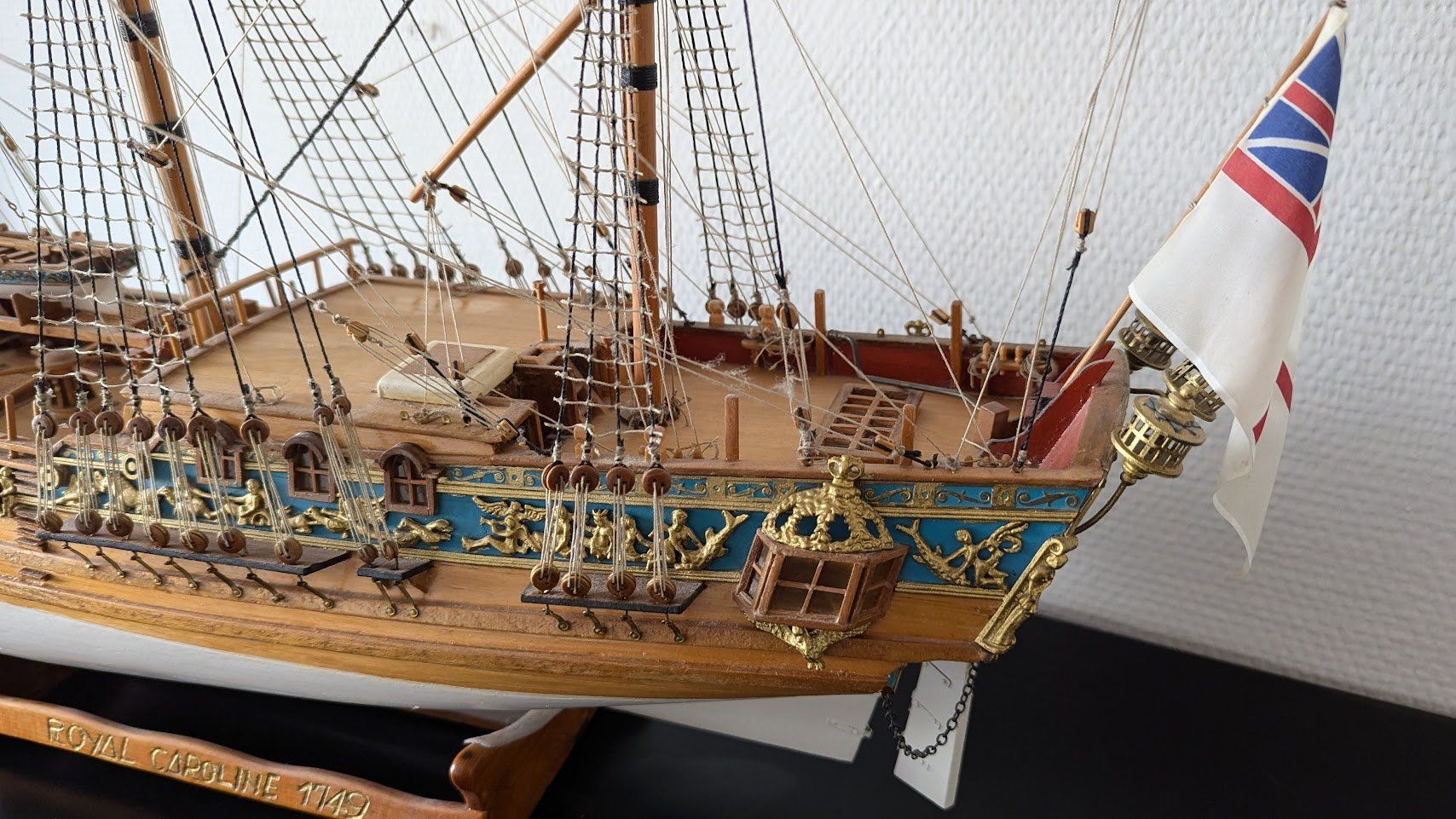 Kit di modellismo & Modellini statici: Royal Caroline, historisches Holzschiffmodell – Usato da Rupperswil venduto da iRAFF 3