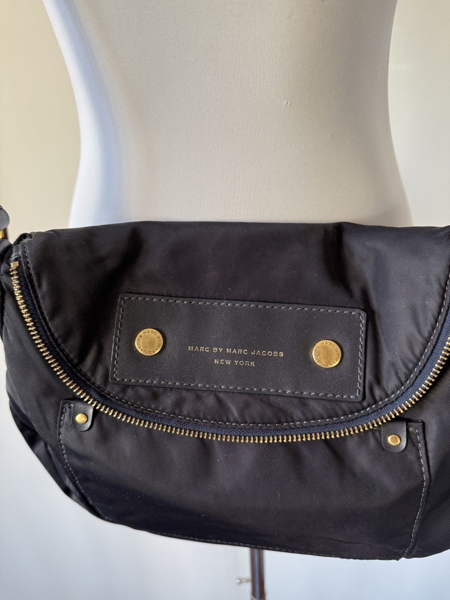 Marc Jacobs Borse da donna: Marc by Marc Jacobs Umhängetasche Nylon schwarz – Usato da Zürich venduto da JOD213 1