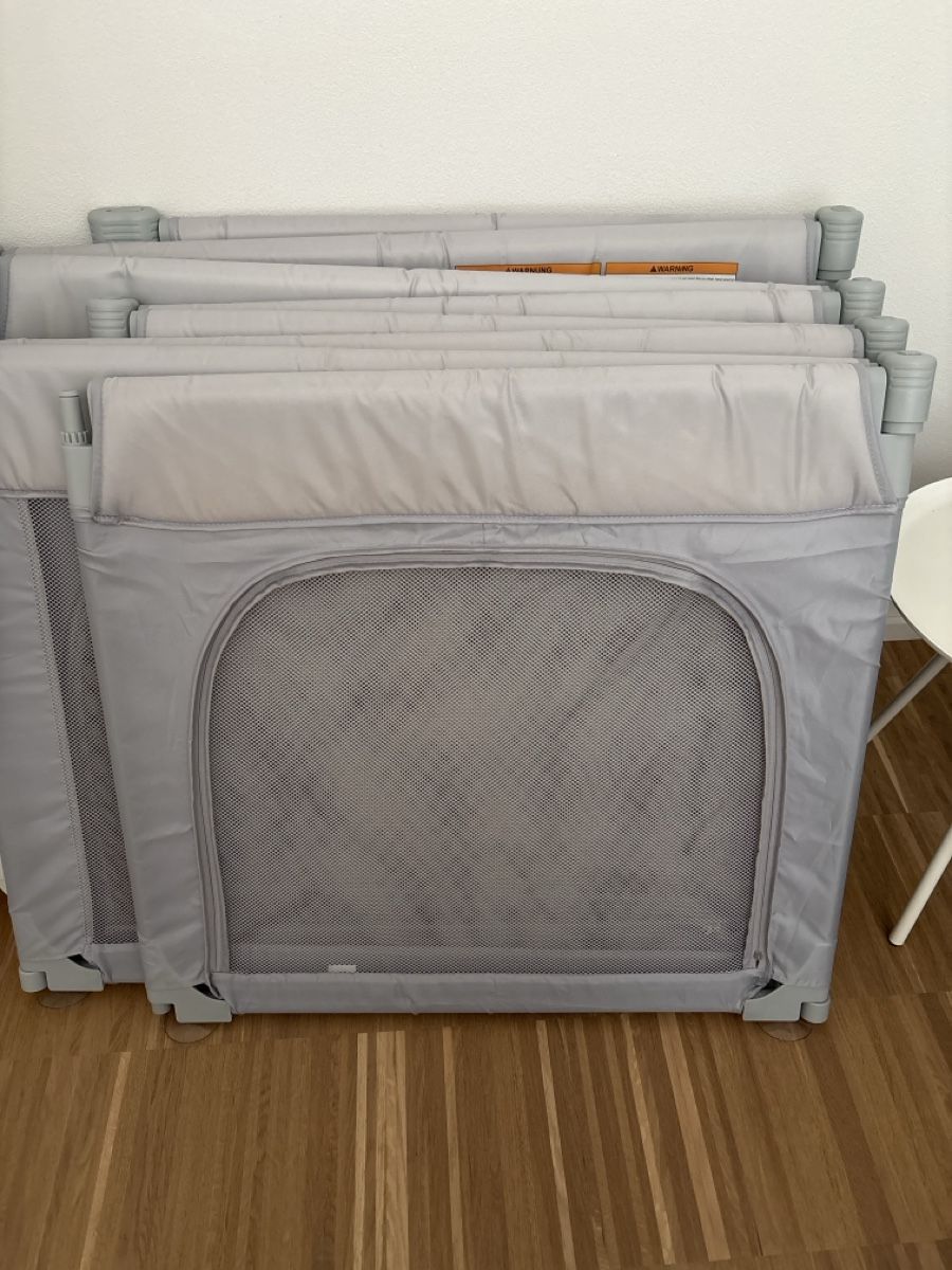 Lauf- & Sicherungsgitter: Laufstall 150 x 180 cm Grau  – Neu (gemäss Beschreibung) aus Zug von hei_p7yk 1