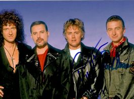 QUEEN / TOP AUTOGRAMME