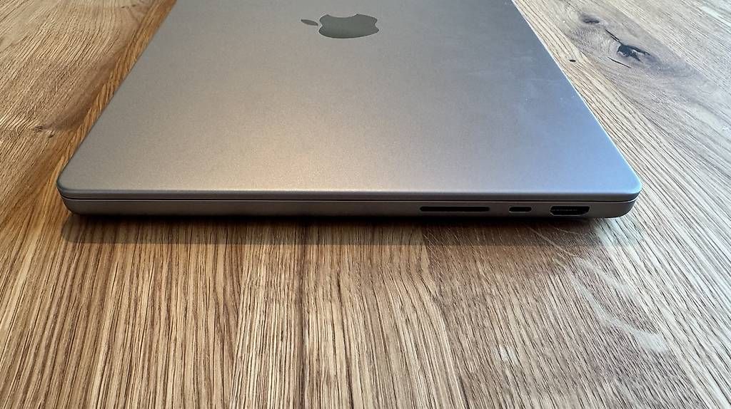 Notebooks: MacBook Pro 14" M1 16GB 1TB - 2021 – Gebraucht aus Eiken von kol_p7b7 3