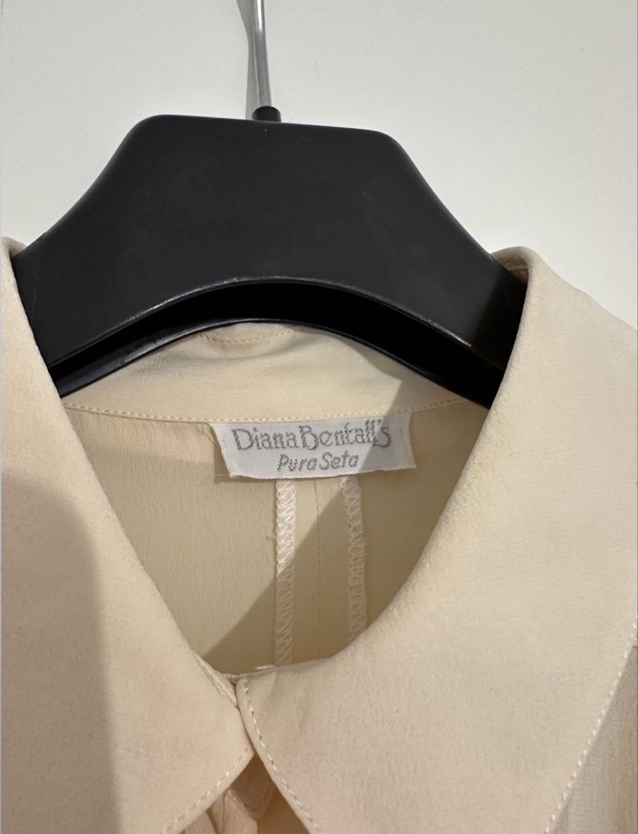 Blusen: Blouse cream short sleeve 100% silk M size – Gebraucht aus Luins von vvs_7kqr 3