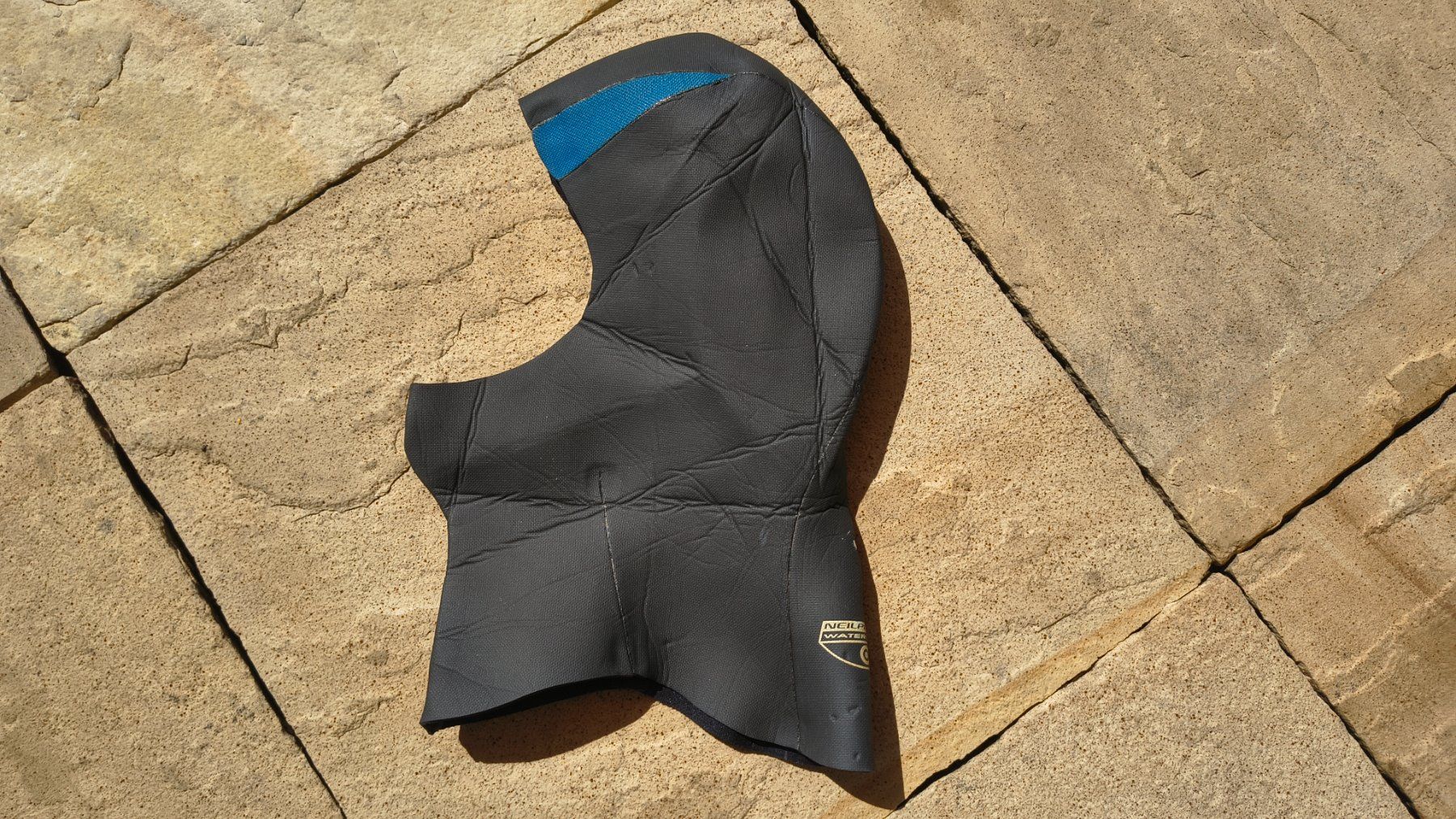 Surfboards & Schwimmbrette: Neopren Handschuhe & Kappe – Gebraucht aus St. Gallen von hohl1964 1