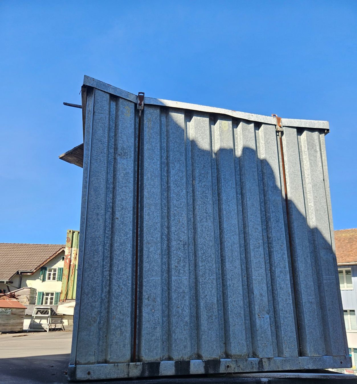 Contenitori edile: Baustellencontainer – Usato da Berneck venduto da gae_qpr8 2