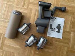 Zyliss Trommelraffel Aluminium mit Zubehoer guter Zustand