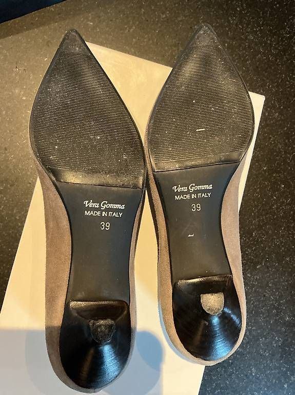 Damenschuhe: Wildleder Pumps gr.39 – Gebraucht aus Freienstein von EAGLE007 1