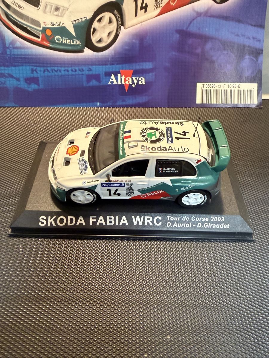 Skoda Modellini d'auto: Skoda fabia WRC 2003.  1/43 – Usato da Versoix venduto da Jeannot57 1