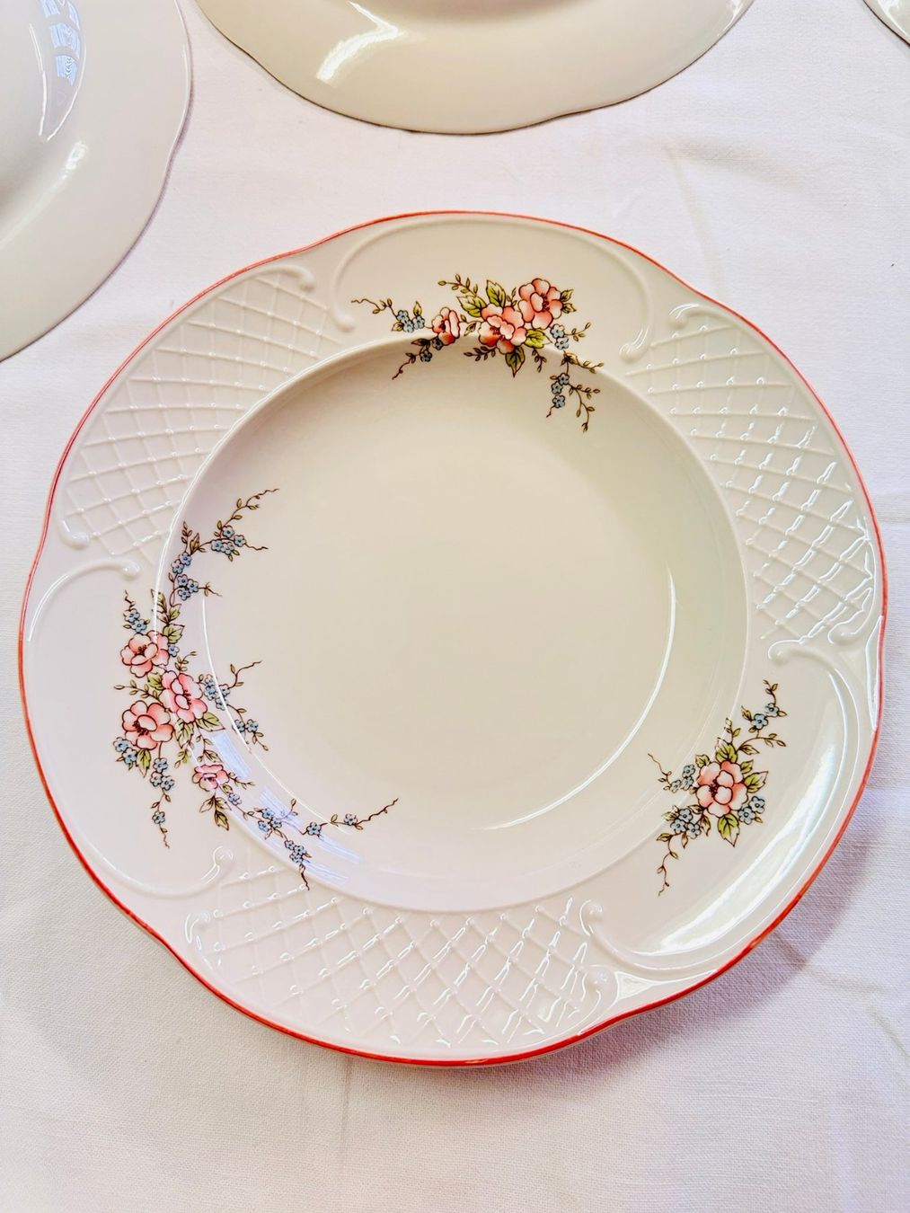 Villeroy & Boch Teller: 6 Stk. Villeroy & Boch "Rosette" Teller, ca. 22.5x3.5 cm – Neu (gemäss Beschreibung) aus Oberrüti von Sabbi 3
