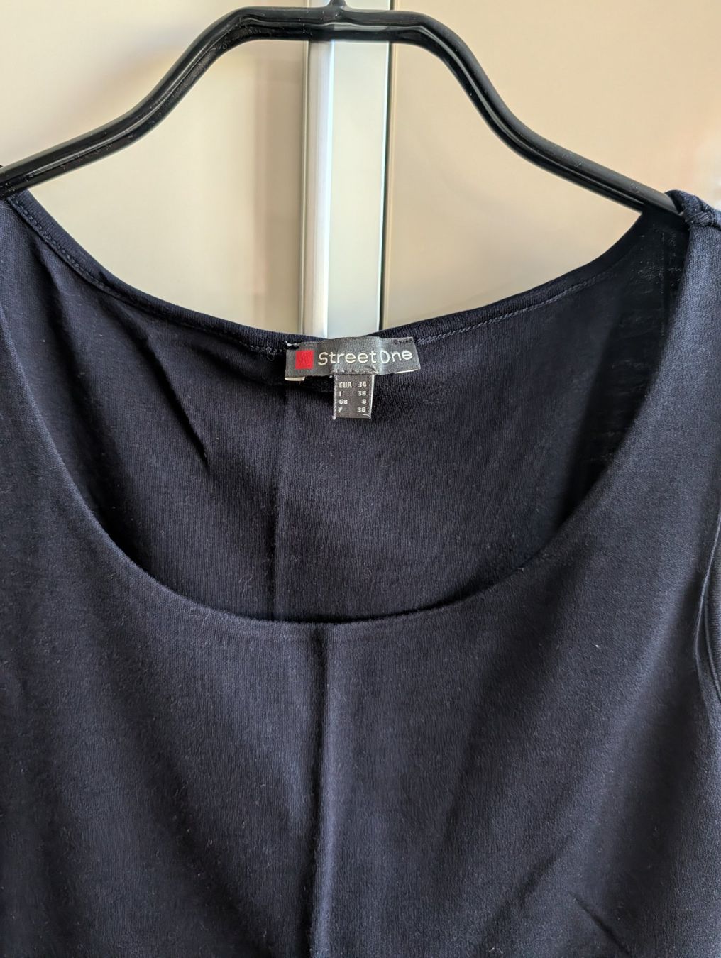 Tops: Top Street One navy 34 – Gebraucht aus Appenzell von Pontigui2007 4