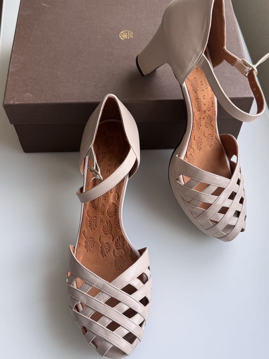 Chie Mihara Scarpe da donna: Chie Mihara Sandalen Gr 41  – Nuovo e nell'imballaggio originale da Zürich venduto da Nashu