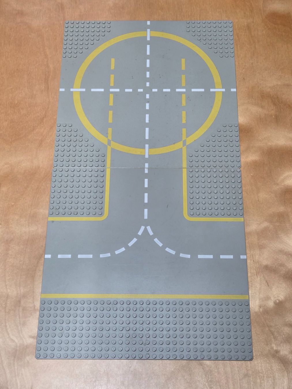 Lego Kit di costruzioni: LEGO 2x Baseplates 32x32 Space – Usato da Basadingen venduto da tot_59zf