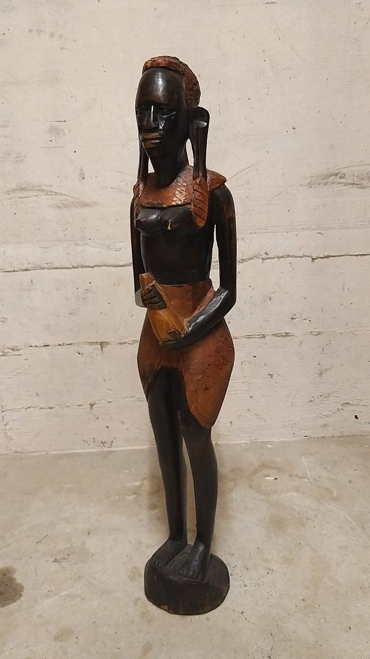 Figuren: Statue / Figur / Deko - afrikanisch "Massai" – Gebraucht aus Gossau ZH von skyrun