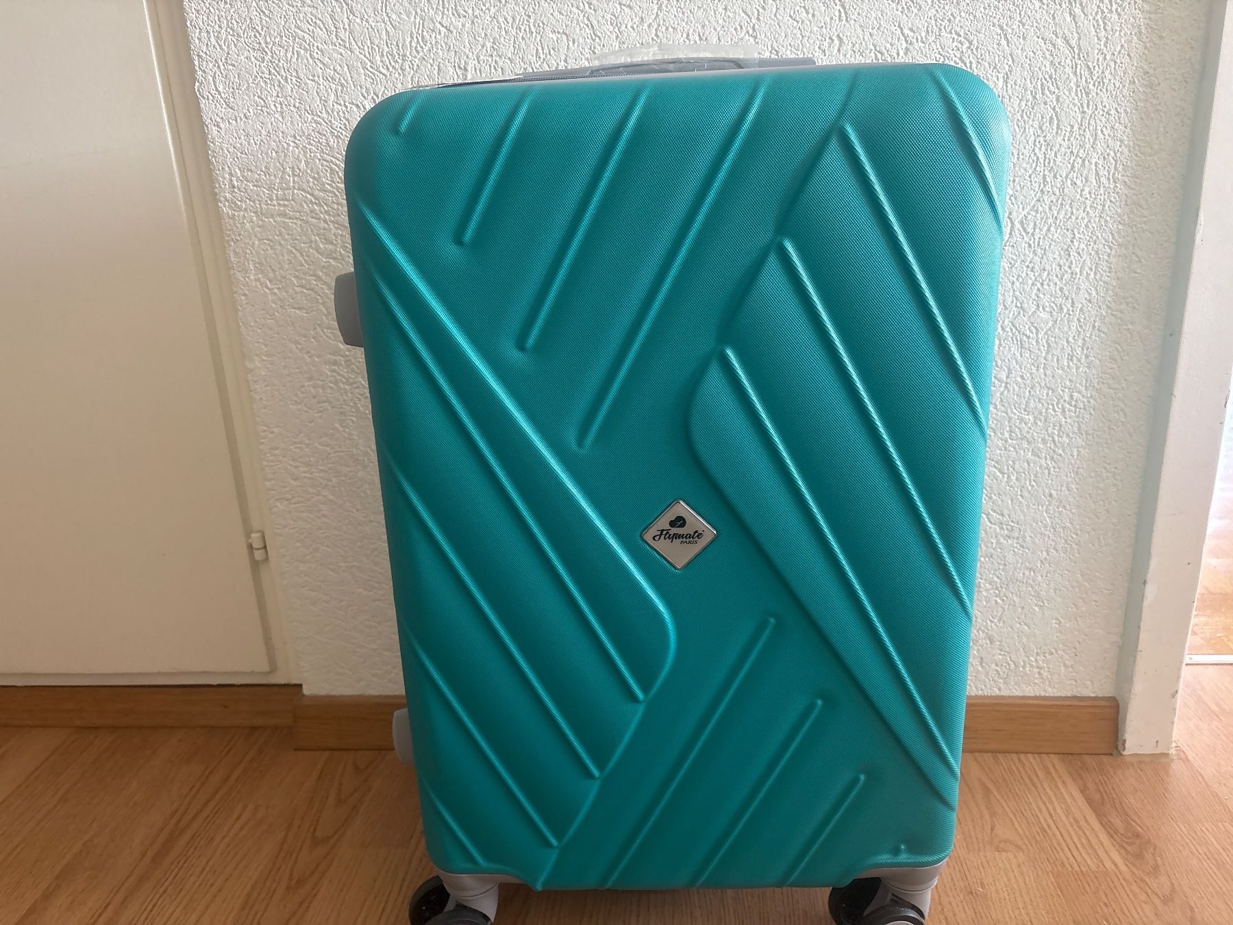 Valigie: Koffer ca 24 Zoll – Nuovo e nell'imballaggio originale da Aarwangen venduto da kah_79t5