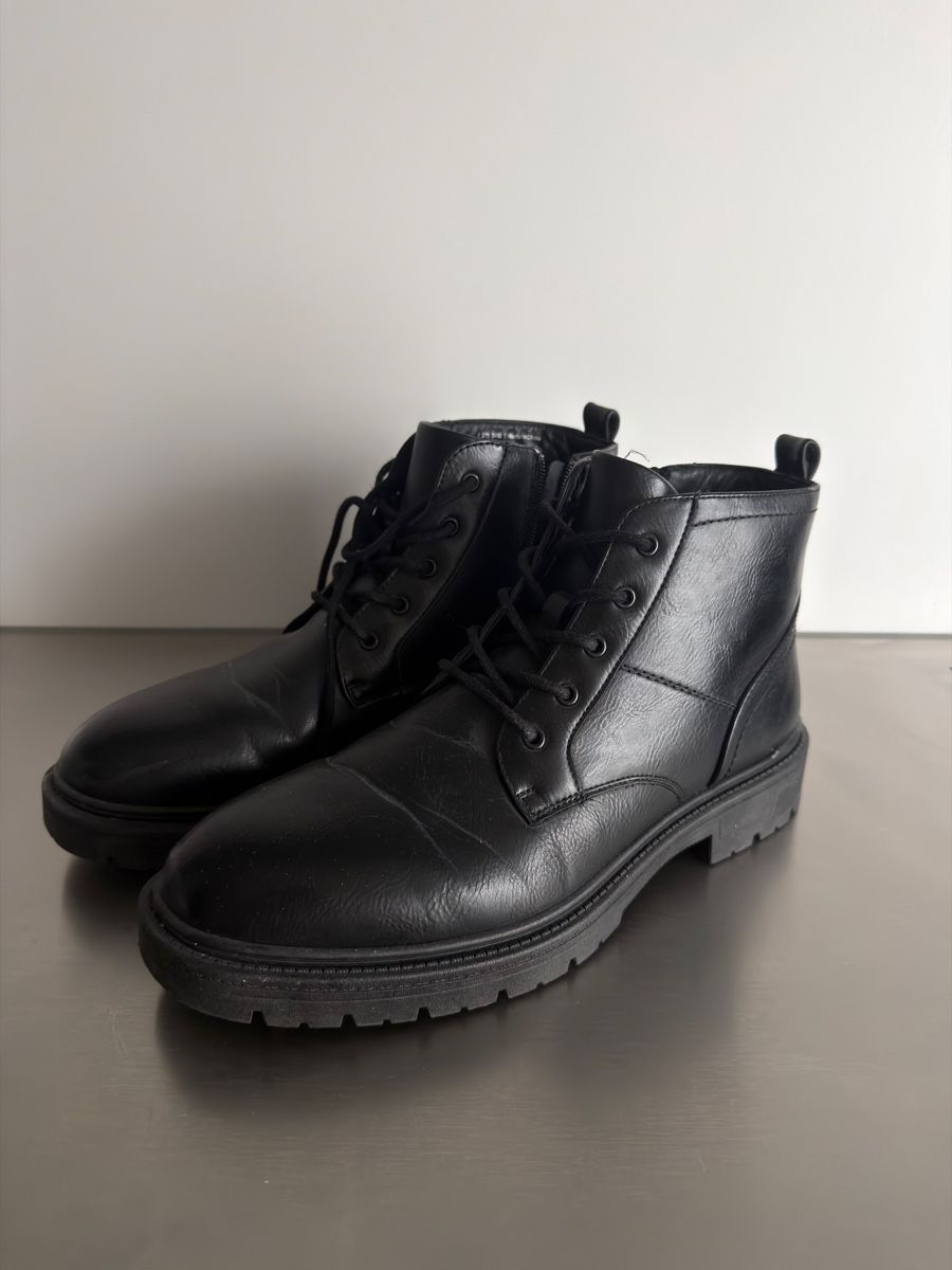 Scarpe da uomo: Stiefel Schwarz Grösse 44 – Nuovo (secondo la descrizione) da Zürich venduto da BehatCeran