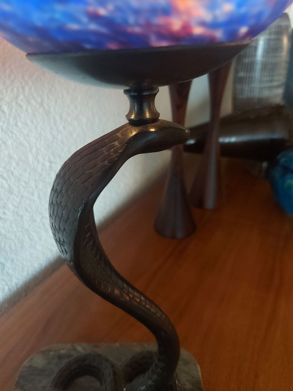 Lampade: Tischlampe Kobra aus Bronze – Nuovo (secondo la descrizione) da Ostermundigen venduto da son_vd9k 8