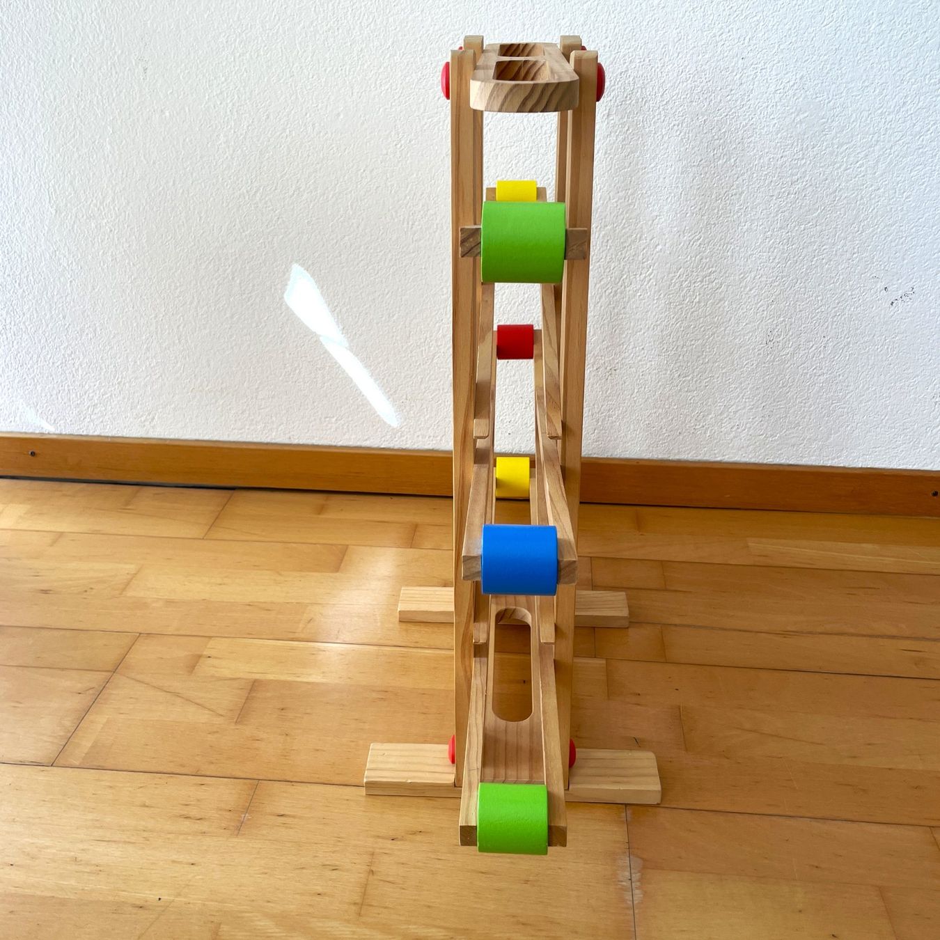 Jouets: Solini Holz Kugelbahn Rollbahn – D'occasion à Aarburg par jimmy1978 2
