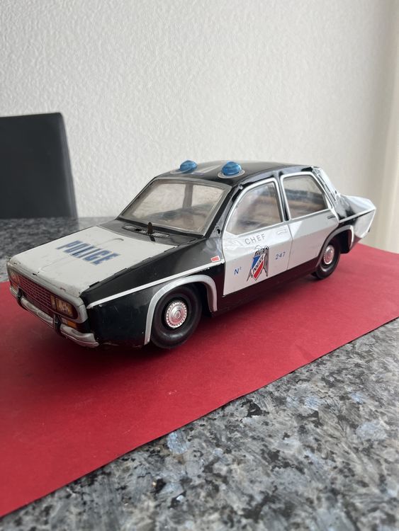 Voiture à Pile Vintage En Tôle Rosko Jouet Miniature